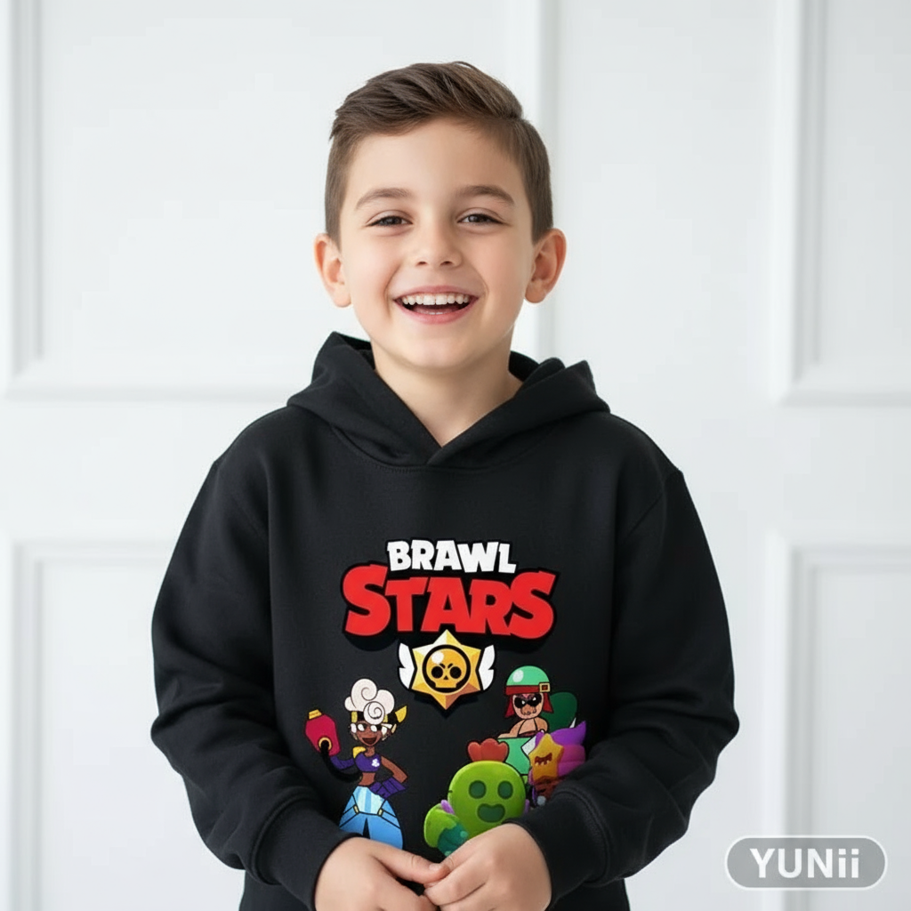 Enfant avec sweat Brawl Stars - composition centrée